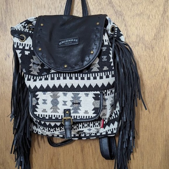 UnionBay backpack with tassels Faux leather pockets boho Union bay Ladies - Picture 1 of 5